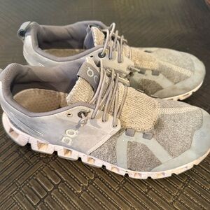 On Cloud 5 Women's Terry Shoes SZ 6